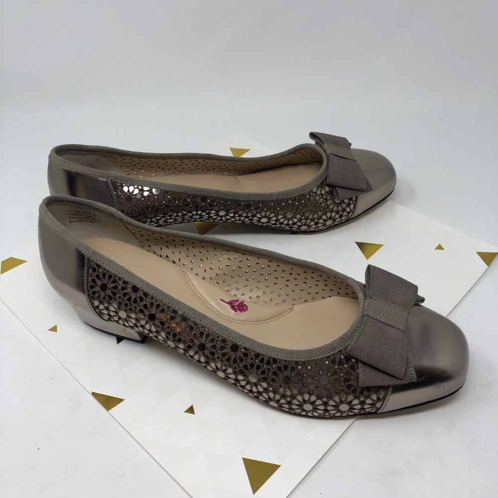 Ros Hommerson Pewter Laser Cut Ballet Flats 12W